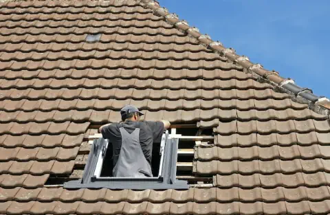 Pose de velux à Ligné